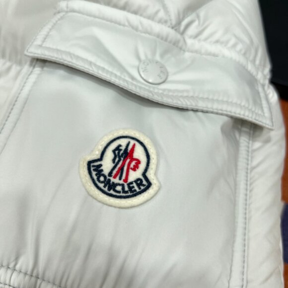 Moncler Maya 70 puffer jacket - Picture 5 of 9